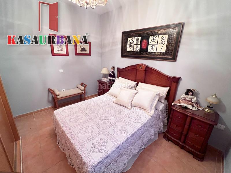 Foto 01af077e-9cc8-4854-8e50-a4cc66aad899. Chalet kasaurbana ofrece en venta chalet independiente en Chinchón