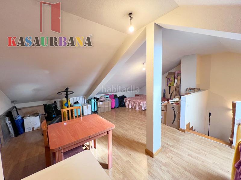 Foto af81d1cc-9c6b-40aa-b19a-1d1e0d6ceb47. Casa adossada amb calefacció aparcament a Hospital Valdemoro