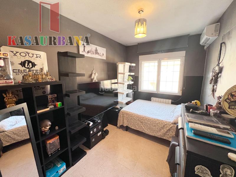 Foto f5fc2af6-562e-4a1d-8d90-a6e41877519e. Semi detached house with heating parking pool in Yeles