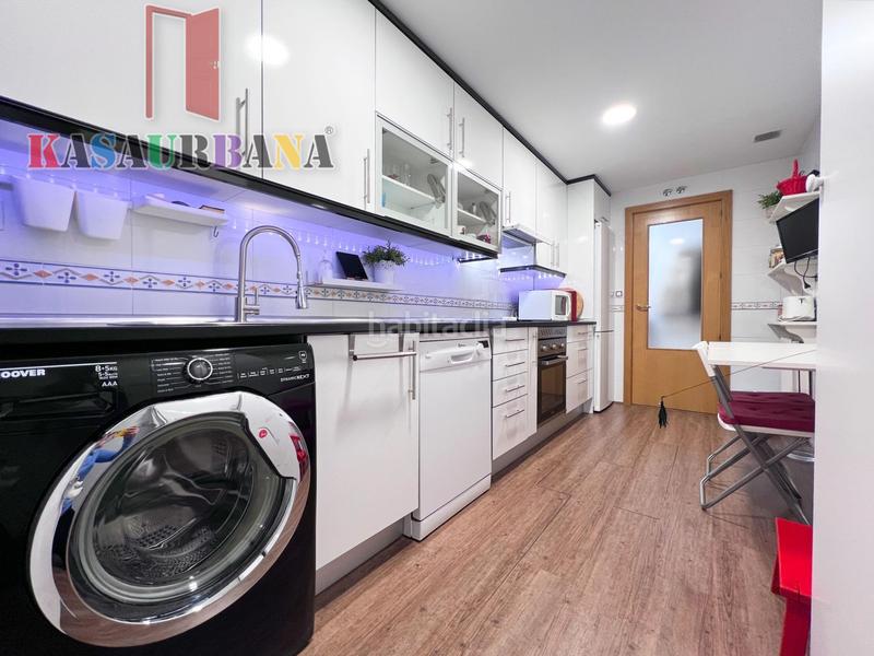 Foto 231a6595-0da4-49a6-957c-ce9abb5b29a0. Pis amb calefacció aparcament piscina a Hospital Valdemoro