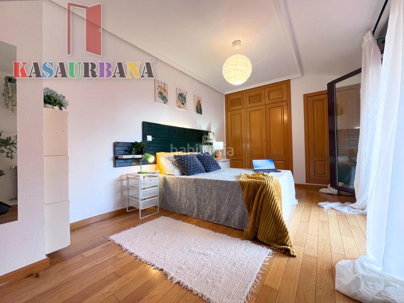 Foto d71b4f19-a867-4a5d-bc9a-5be135d232aa. Attico con riscaldamento parcheggio piscina in El Quiñón Seseña