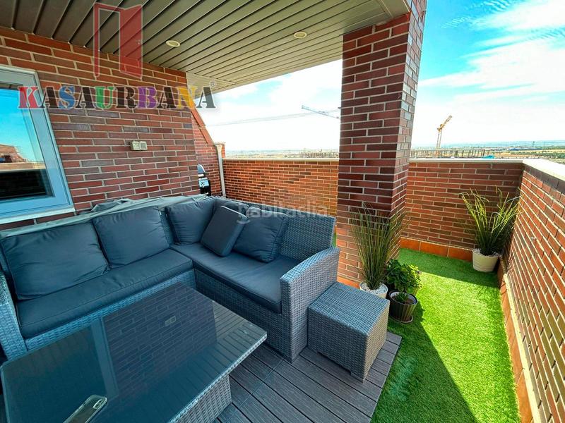 Foto 055e541c-7b12-4f84-b1b8-5761de5fc84c. Dachwohnung mit heizung parking pool in El Quiñón Seseña