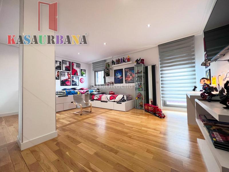 Foto 09945304-ba0e-4863-b4d4-145ad706df28. Dachwohnung mit heizung parking pool in El Quiñón Seseña