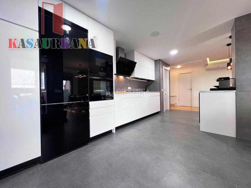 Foto 75f975a1-a9ff-4a63-951f-4dab4d0d055e. Dachwohnung mit heizung parking pool in El Quiñón Seseña