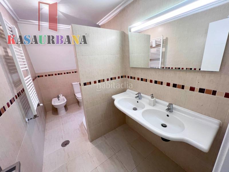 Foto 97f0d834-c2f2-4e86-97ea-5b27e8f70724. Dachwohnung mit heizung parking pool in El Quiñón Seseña