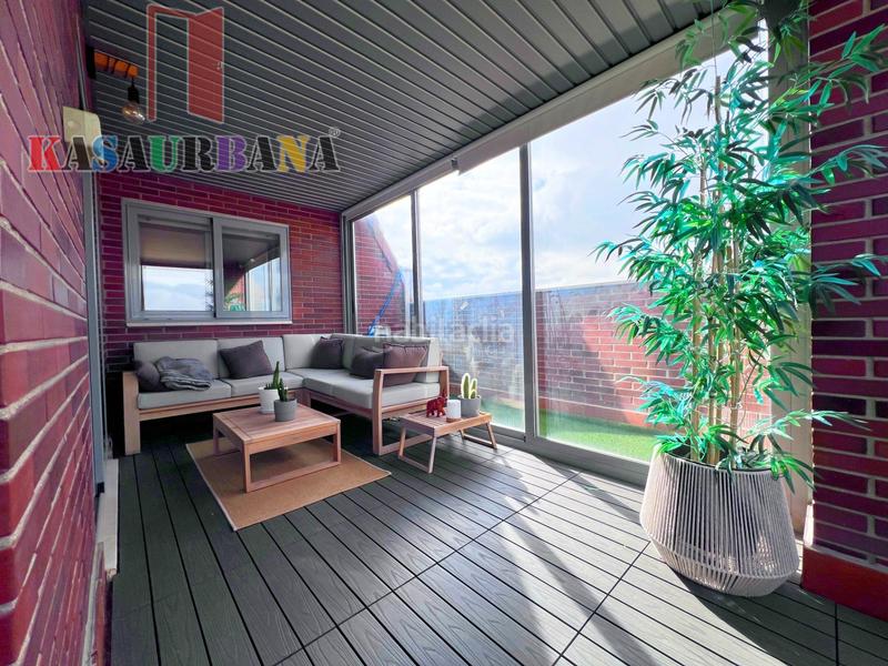 Foto cb73ec90-a656-4a93-9cdd-9a1b2db2b206. Dachwohnung mit heizung parking pool in El Quiñón Seseña