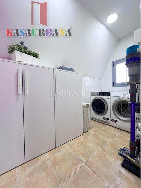 Foto f4008e81-df36-4295-9f4f-a66a84e44f05. Dachwohnung mit heizung parking pool in El Quiñón Seseña