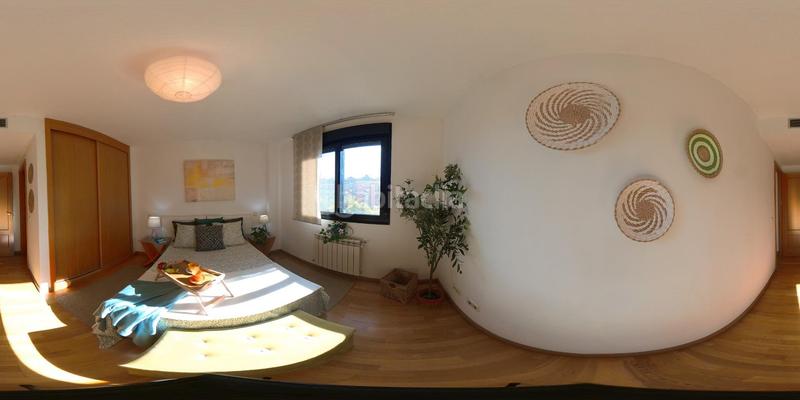 Foto 5fa7cf21-4333-42b3-88f5-b8948f30c6d2. Flat with heating parking pool in Estación Valdemoro