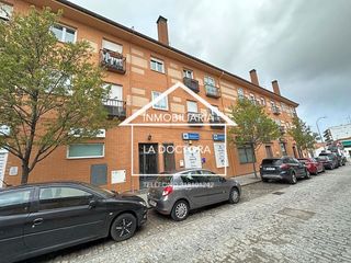 Location Appartement  Calle de la constitución. Piso céntrico con plaza de garaje!!