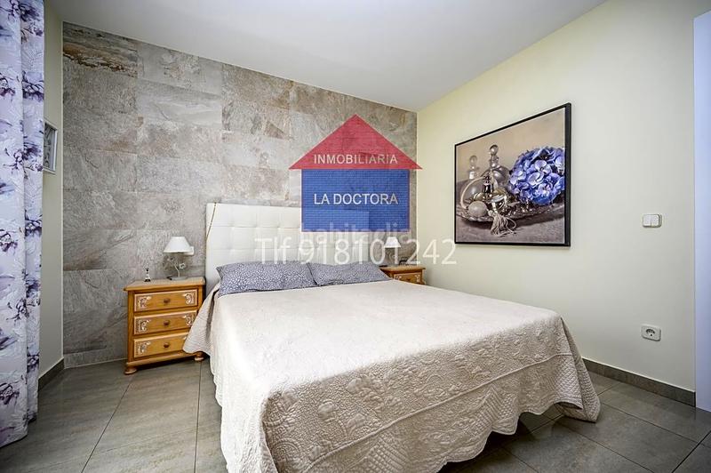 Foto 02904e5b-f704-4f01-b20e-ecffc7a82759. Casa adossada amb calefacció aparcament a Centro Navalcarnero