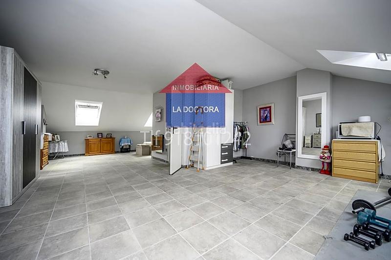 Foto 3a0ec8f8-a85a-47a8-abcd-8aaabe77f07c. Casa adossada amb calefacció aparcament a Centro Navalcarnero