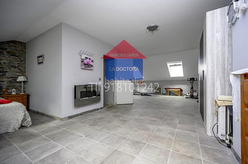 Foto 8573542c-4998-4c42-92d5-57ad20fc6b3b. Casa adossada amb calefacció aparcament a Centro Navalcarnero