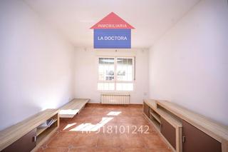 Appartement à Navalagamella