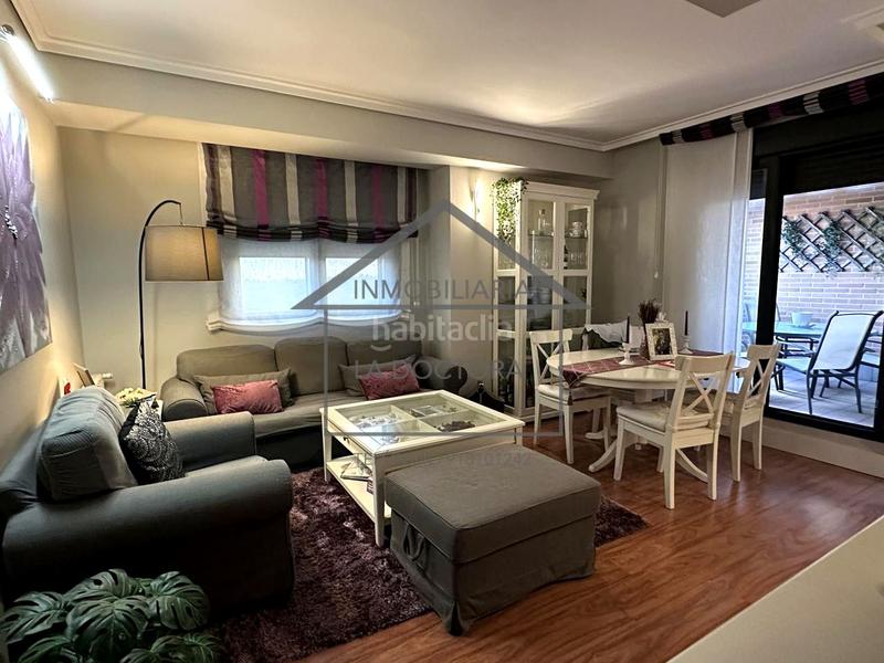 Foto a8c3e9bf-7105-45ba-94af-14d9f9779637. Location duplex avec chauffage parking piscine dans Navalcarnero