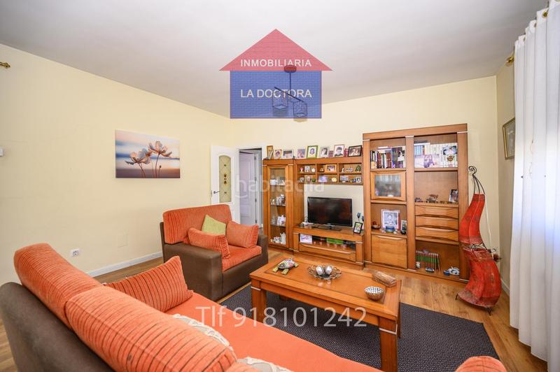 Foto 461c33a1-7c25-4462-a3a1-35fcf21893ed. Maison avec chauffage piscine dans Méntrida