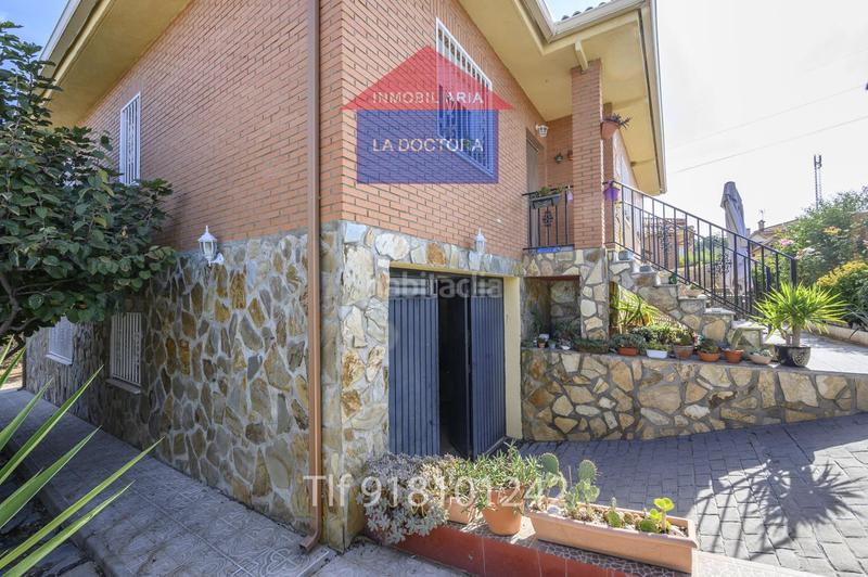 Foto f7137217-027f-47c1-b683-e4007ceb6c00. Maison avec chauffage piscine dans Méntrida