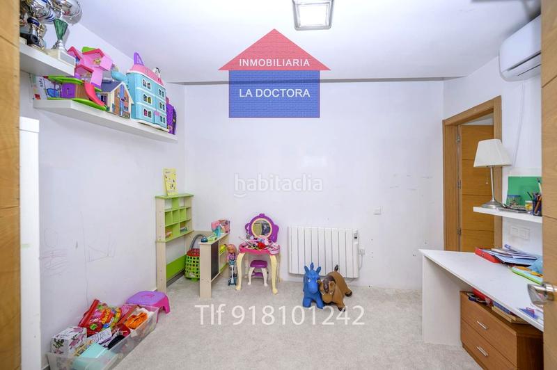 Foto 67276b57-a8d5-47b5-a3b2-5e302980a0df. Casa a schiera con riscaldamento in Perales del Río Getafe