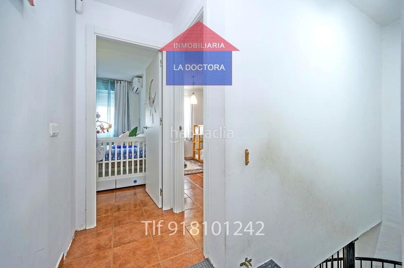 Foto f5ee1c6c-2851-4cbf-a6da-5d3a4397db15. Casa adossada amb calefacció a Perales del Río Getafe