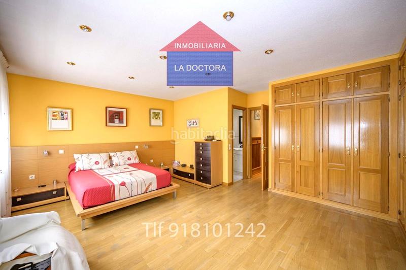 Foto 5de99275-5bf2-4206-a127-c8c36ad405d5. Casa adossada amb calefacció a El Pijorro Navalcarnero