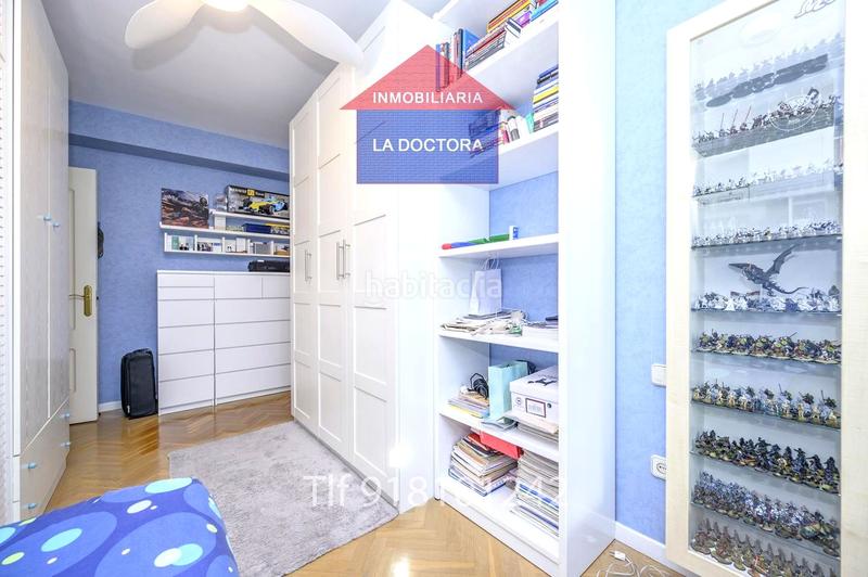 Foto 4ab1e741-2a3a-4446-b877-fb96218e402d. Maison jumelée avec chauffage piscine dans Estación Pozuelo de Alarcón