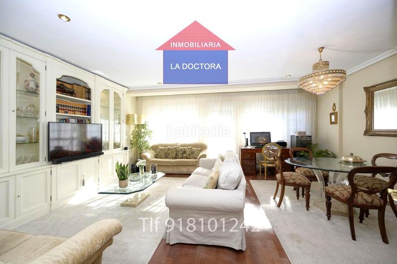 Foto afa356b5-bc8a-4603-99ea-aa1c2ef46660. Maison jumelée avec chauffage piscine dans Estación Pozuelo de Alarcón