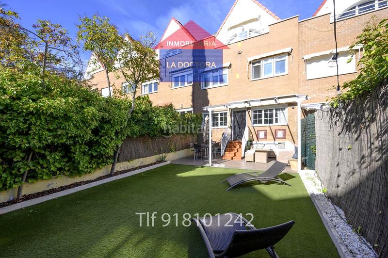 Foto c82b7e88-f61b-4a88-92d6-e436f718a867. Maison jumelée avec chauffage piscine dans Estación Pozuelo de Alarcón