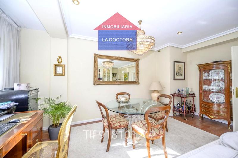 Foto d1a994e4-81e3-44bd-a82b-45a8170ab758. Maison jumelée avec chauffage piscine dans Estación Pozuelo de Alarcón