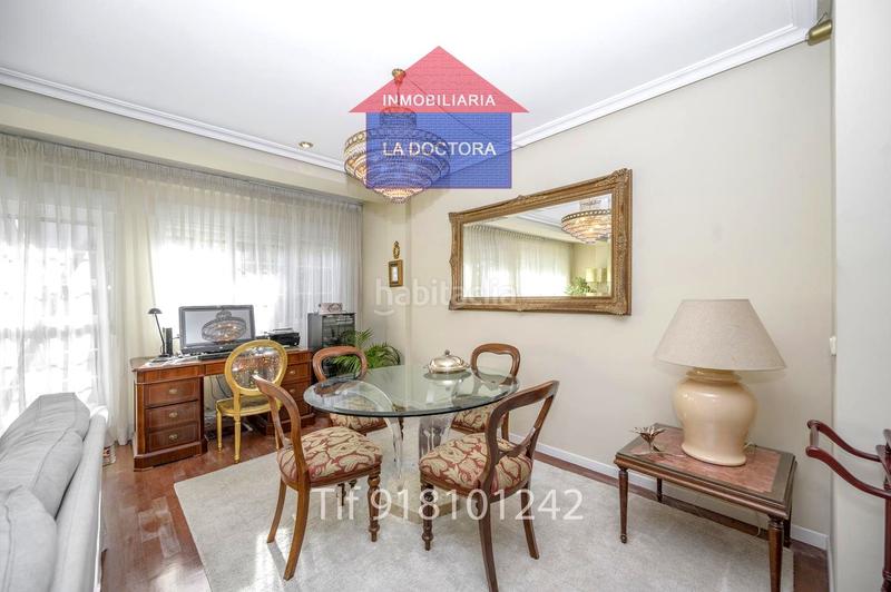 Foto d78ff25f-3ffb-4bf1-bf64-164bb8a3aa95. Maison jumelée avec chauffage piscine dans Estación Pozuelo de Alarcón