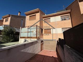 Lloguer Casa aparellada  De los tomillos. Chalet pareado en la zona de la dehesa!!