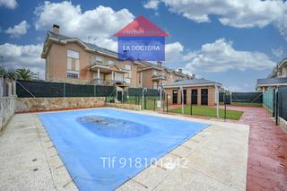 Casa  Trilladores. Chalet en urbanización privada!!