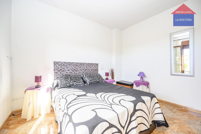 Foto 39ebc783-d0d6-4293-9ec6-b315b2984358. Pis amb calefacció aparcament a Valmojado