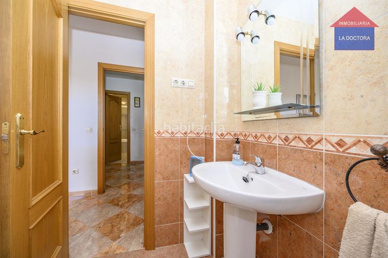 Foto 939d8f0e-e995-4b92-8d1f-e2c6d38997dc. Pis amb calefacció aparcament a Valmojado