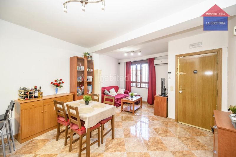 Foto bc21435a-49f1-44eb-8fe3-fa183c718a9f. Pis amb calefacció aparcament a Valmojado