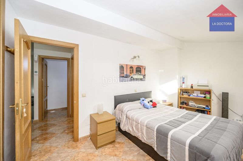 Foto dad3b79f-e336-4477-bb03-f7501fa0a151. Pis amb calefacció aparcament a Valmojado