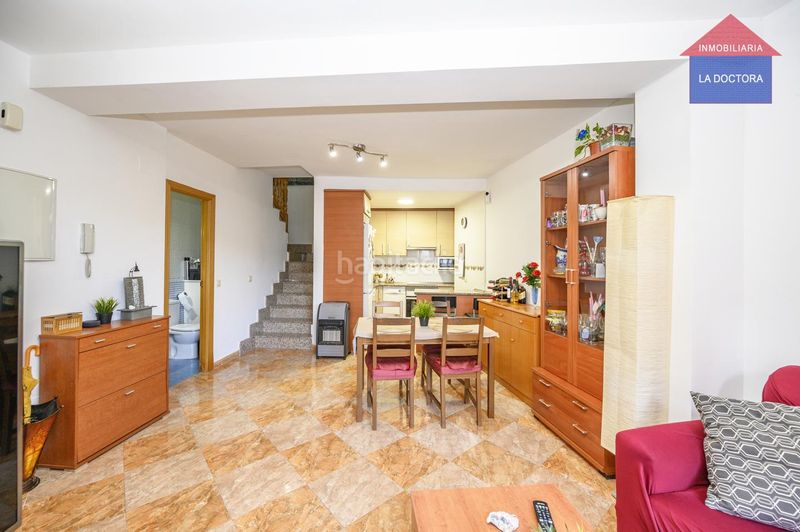 Foto fc084082-e7cf-419b-b702-a2f192e93969. Pis amb calefacció aparcament a Valmojado