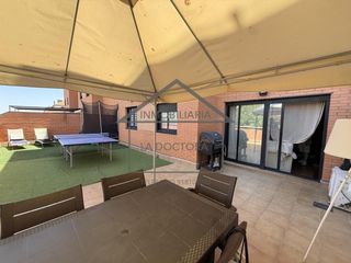 Appartement à La Dehesa - El Pinar. Piso en la zona del pinar!!