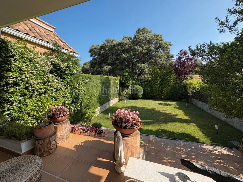 Foto ff132a65-e0f7-4800-8454-cc996e8be31a. Casa pareada precio chalet parado en El Bosque Villaviciosa de Odón
