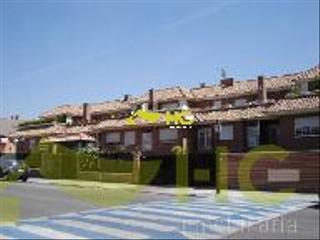 Aparcament cotxe  San babiles. Garaje en venta en casco urbano.