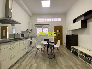 Rent Studio in Centro. Estudio en alquiler en casco urbano, 1 dormitorio.