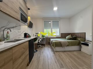 Rent Studio in El Bosque. Estudio en alquiler en urbanización  el bosque, 1 dormitorio.