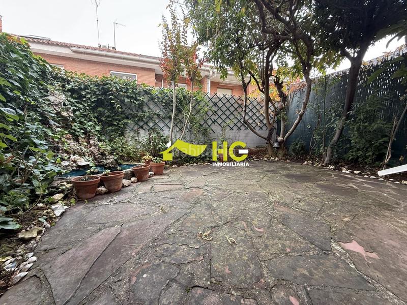 Foto 021598f4-10b8-43e7-9c9c-5878b5fa2423. Alquiler casa adosada adosado en alquiler en casco urbano, 3 dormitorios. en Villaviciosa de Odón