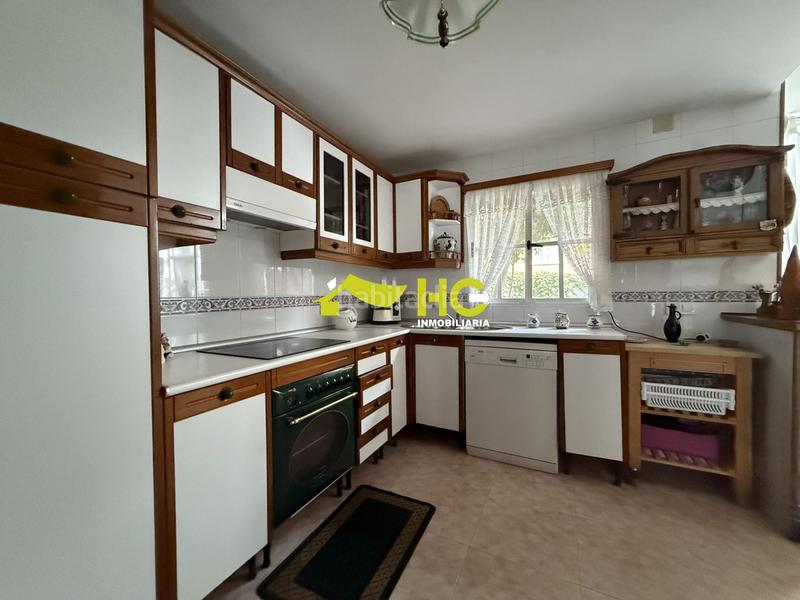 Foto 4ff48468-c942-41fa-a0f6-80cf69408857. Alquiler casa adosada adosado en alquiler en casco urbano, 3 dormitorios. en Villaviciosa de Odón