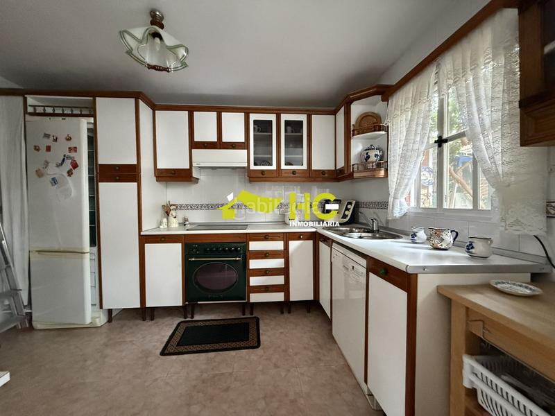 Foto a8f3c091-c64c-4181-bf62-a44467a6bb5f. Lloguer casa adossada amb calefacció a Centro Villaviciosa de Odón