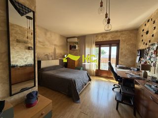 Miete Etagenwohnung in Castillo-Campodón. Piso en alquiler en urbanización  campodon, 3 dormitorios.