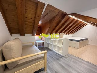 Affitto Piccolo appartamento in Sol. Apartamento en alquiler en centro  cortes, 1 dormitorio.