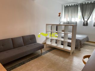 Lloguer Estudi a El Bosque. Estudio en alquiler en urbanización  el bosque, 1 dormitorio.