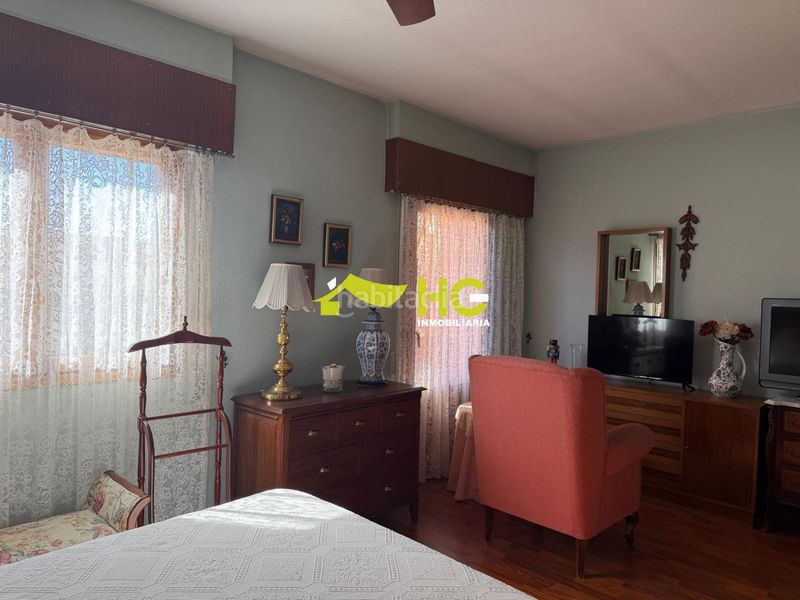 Foto ba1cd6aa-04ab-4361-8df4-7dae6ac10b22. Dúplex amb calefacció aparcament a Centro Villaviciosa de Odón
