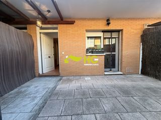 Alquiler Dúplex en Centro. Duplex en alquiler en casco urbano, 2 dormitorios.