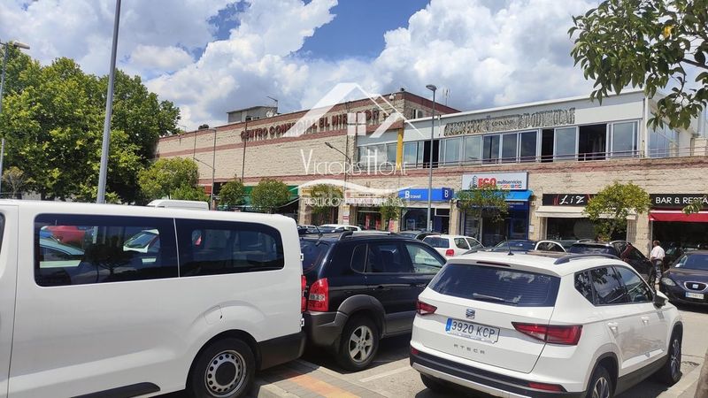 Foto bde9534a-4859-43e7-9e20-c4c9d75c0247. Local comercial a Centro Colmenar Viejo