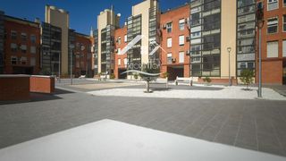 Appartement  La reina de africa. Piso 4 dormitorios con garaje junto asamblea madrid